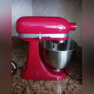 KitchenAid Mini Stand Mixer in Signature Red with Stainless Bowl